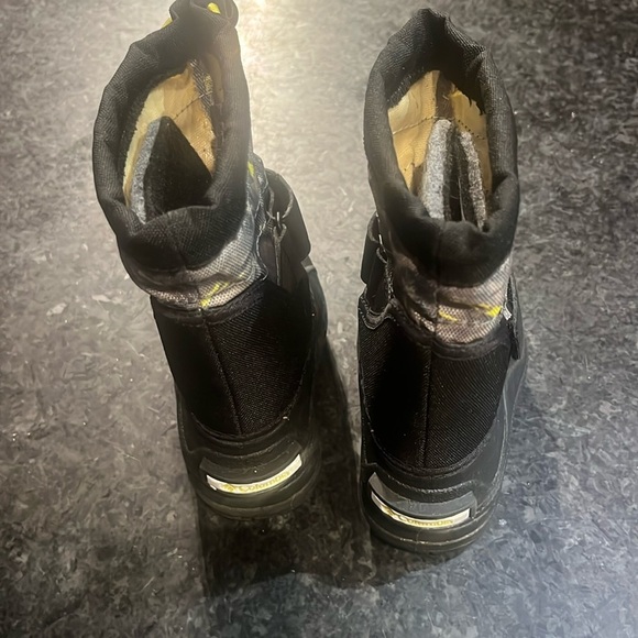 TODDLER Boy COLUMBIA BOOTS - Picture 5 of 8